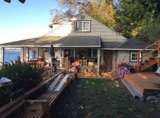 13113 SW Tahlequah Rd, Vashon, WA 98070