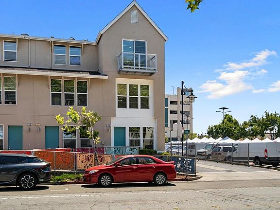 2nd image of 312 Marina Way