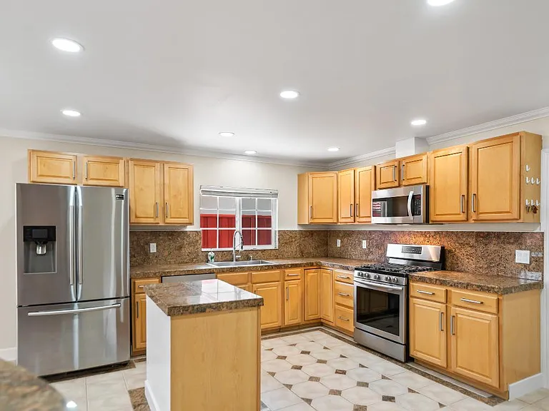 3152 Hostetter Rd — Photo 2