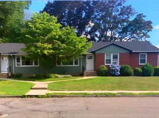 33 Austin St, Chicopee, MA 01013