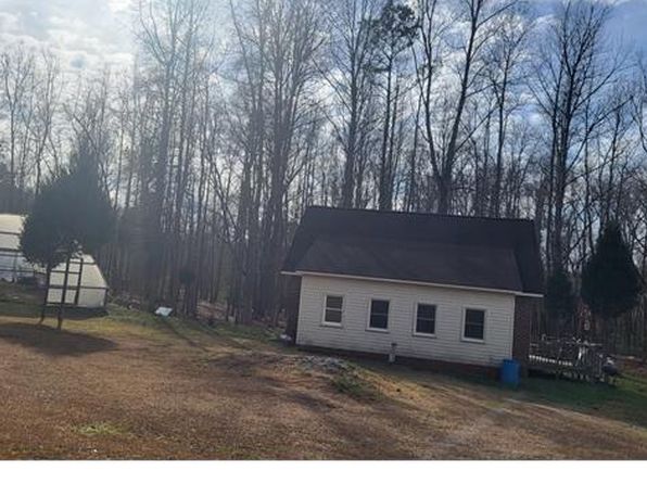 402 Keysville Rd