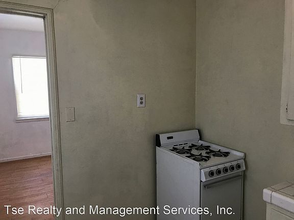 5th image of 11427 Garvey Ave #A