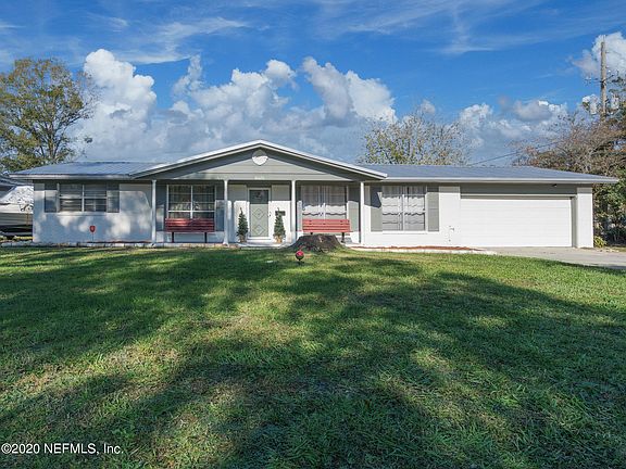 3rd image of 10020 Belleshore Cir W