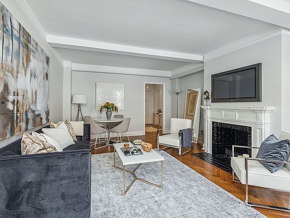 2nd image of 400 E 59th St APT 2D