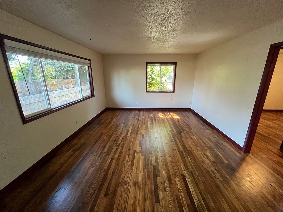 Access to kitchen and hallways.