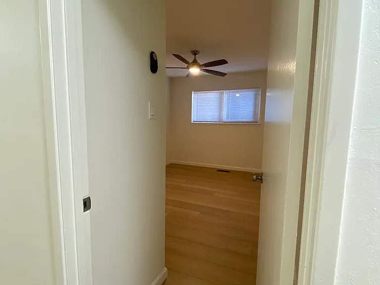162 Roosevelt Ave #1 — Photo 21