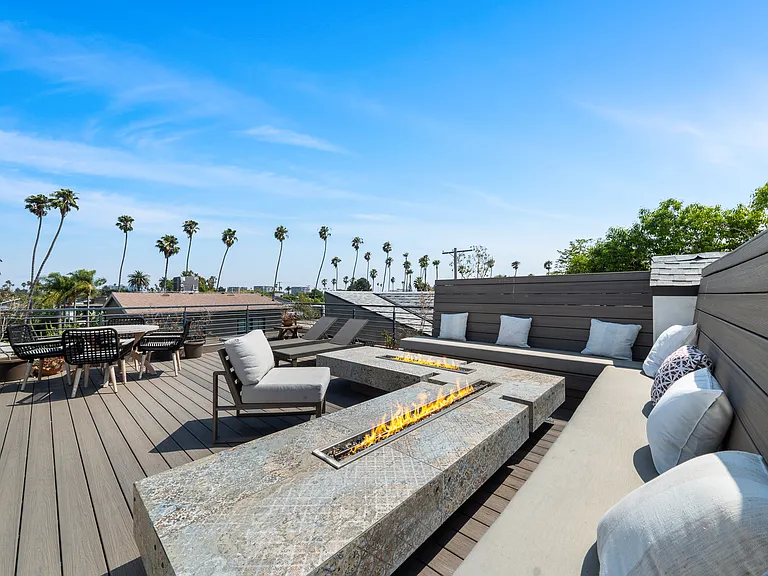 838 California Ave — Photo 57