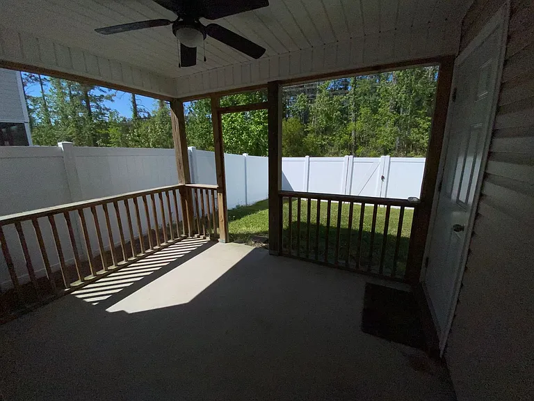258 Caldwell Loop — Photo 2