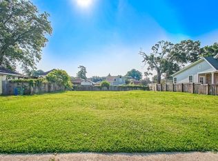 40 Beverly Garden Dr, Metairie, LA 70001