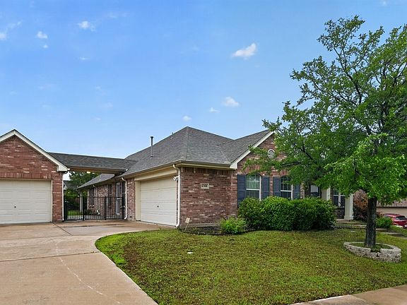 2nd image of 6308 Inverness Dr