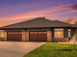 1901 Country Club Dr, Coralville, IA 52241
