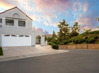 10500 Flora Azalea Ct, Santee, CA 92071