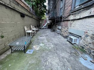 540 E 5th St #2R, New York, NY 10009
