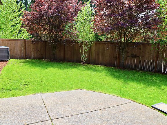4th image of 21205 NE 9th Pl