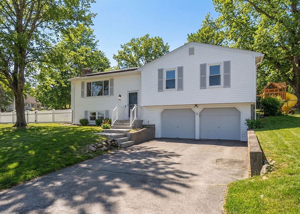 1st image of 97 Paquin Dr