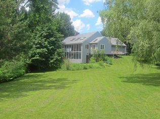 591 Browns Trace Rd, Jericho, VT 05465
