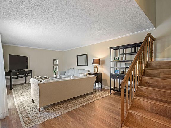 5th image of 3900 County Line Rd APT 16A