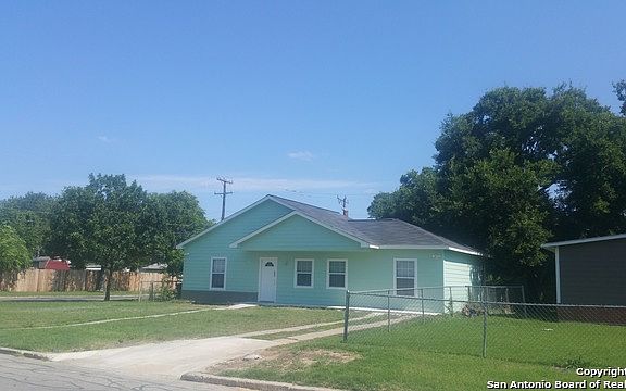 2nd image of 366 E Hutchins Pl