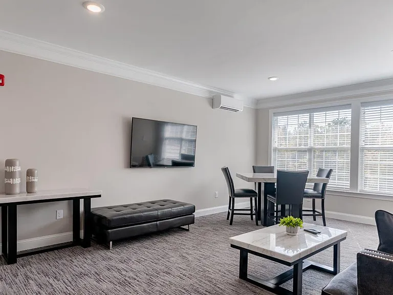 The Residences at St. Joseph Court — Photo 22
