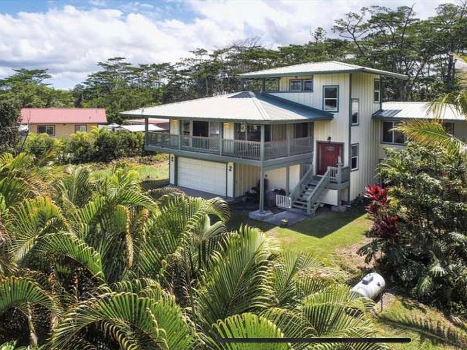 Three story house with windows facing east to take advantage of the trade winds