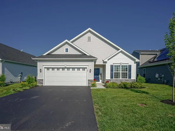 22 Bridge Blvd, Mount Holly, NJ 08060