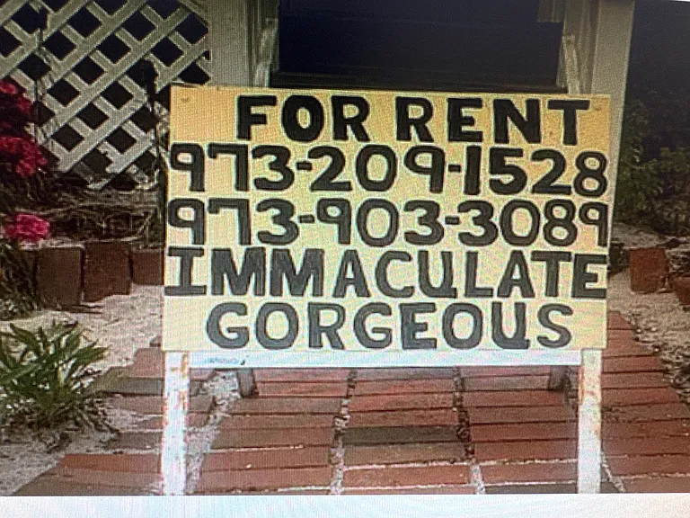 7 Kerr Ave — Photo 45