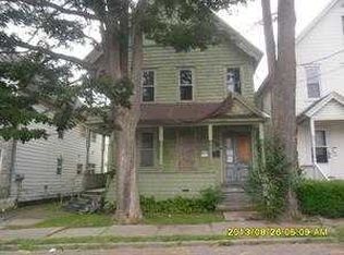 10 Blood St, Amsterdam, NY 12010