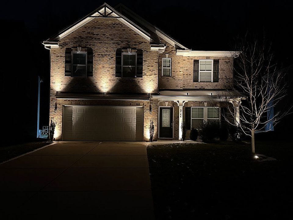 1st image of 2144 Laurens Dr