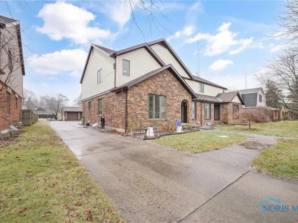 1249 Applegate St, Waterville, OH 43566
