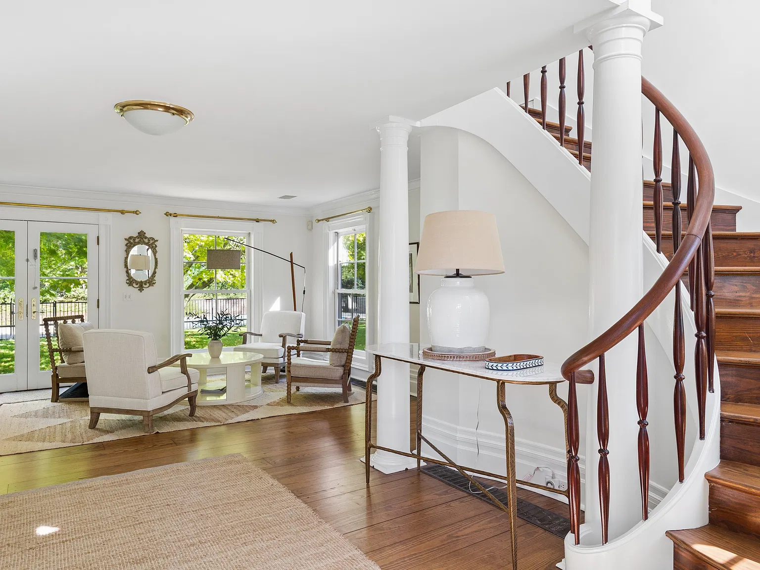 Historic Hamptons Estate & Guest House Near Sag Harbor Village — Photo 3