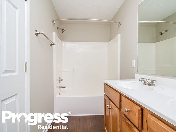 3rd image of 2837 Elijah Dr