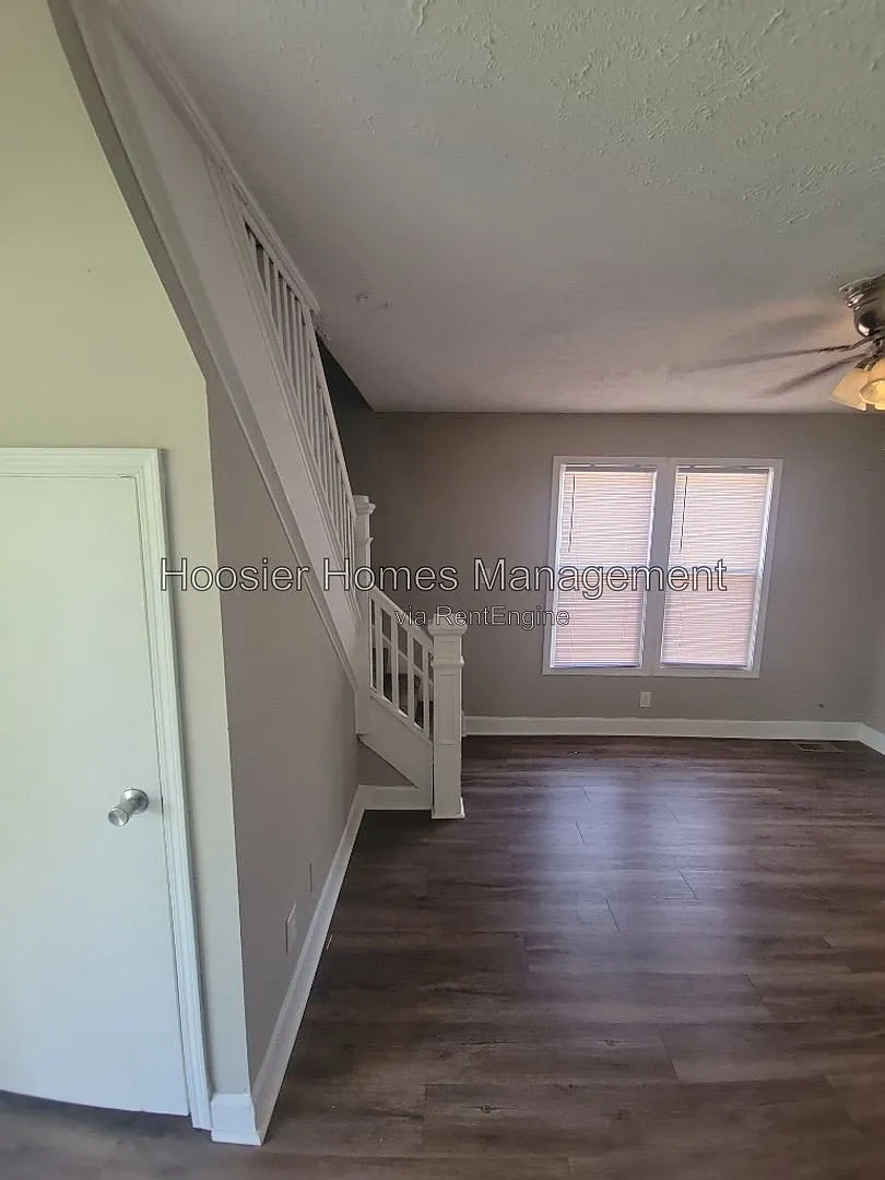3 bed, 2.0 bath, 1340 sqft, $1,500 — Photo 4