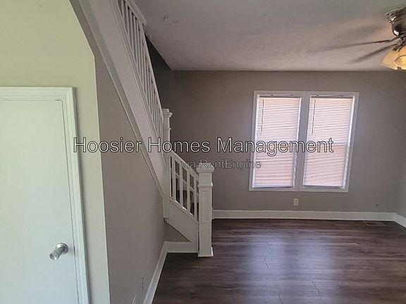 3rd image of 627 Bernard Ave