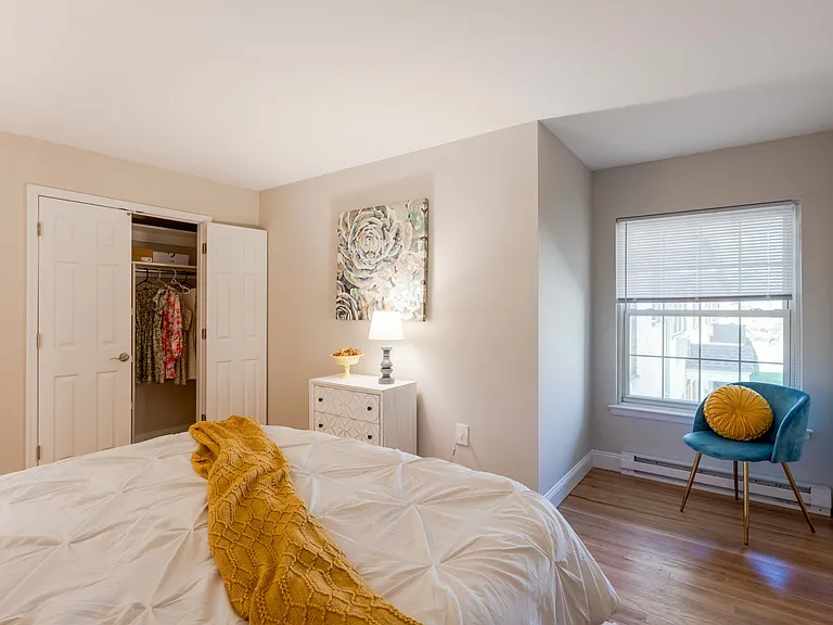 Cloverdale Park Apartments, LLC — Photo 9