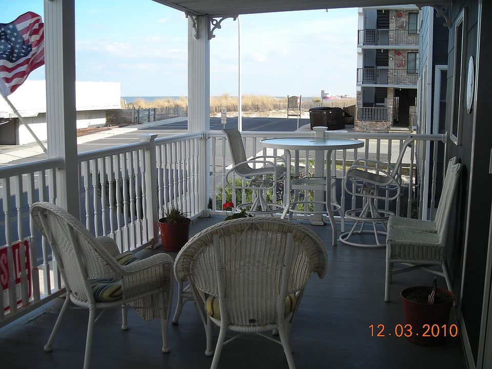 2nd image of 5 88th St #2