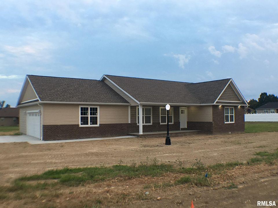 1st image of 101 Breeze Dr