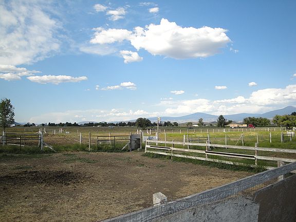 5th image of 10404 Old Highway 99 S