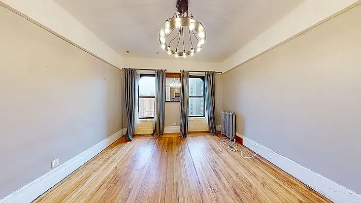 1st image of 139 W 116th St APT 10