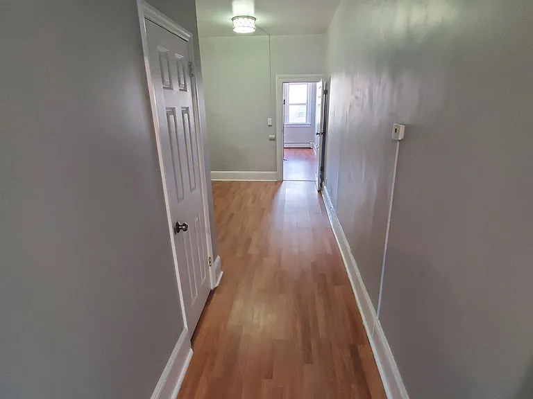105 Hancock Ave #1 — Photo 3