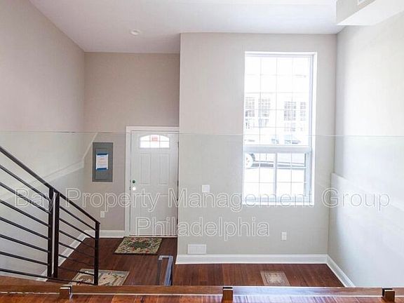 3rd image of 6250 Osage Ave