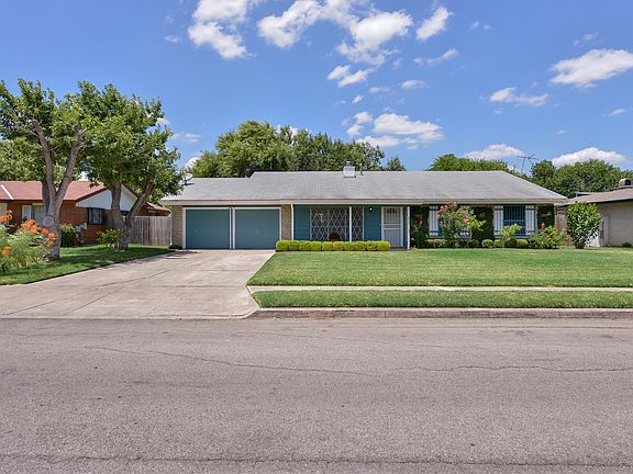 5th image of 219 Meadow Glen Dr