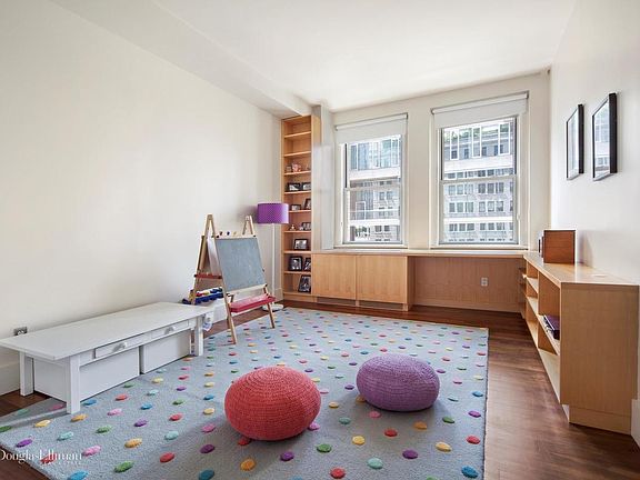 4th image of 66 Leonard St APT 8B
