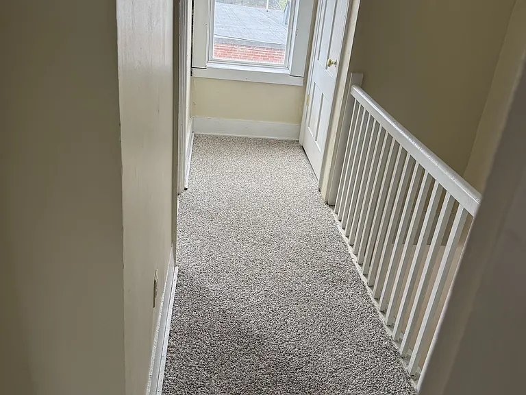 269 N Main St — Photo 8