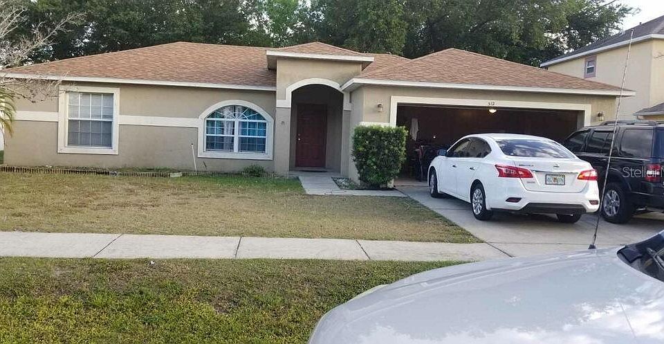 1st image of 512 Oak Branch Cir