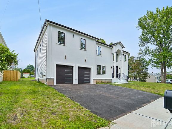 3rd image of 20 Milton Ave