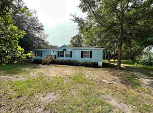 907 Poinsettia Dr, Conway, SC 29526