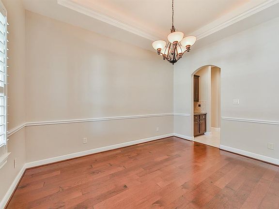 5th image of 9306 Brady Branch Ln