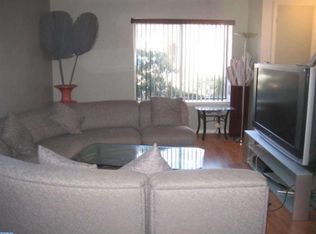 1 Teal Ct, East Windsor, NJ 08520