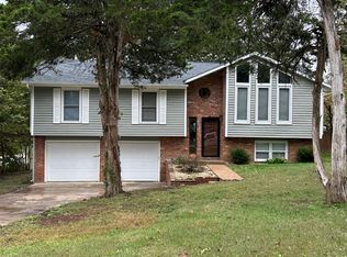 4801 Westport Dr, Jefferson City, MO 65109