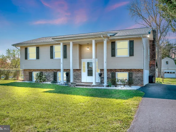 715 Culpeper St, Fredericksburg, VA 22405